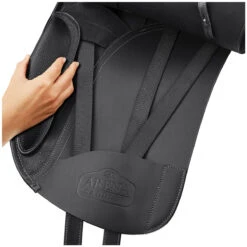 Arena Dressage Saddle -Lemie Horse Care Shop adrc19 c1105 alt2